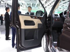 2012款 2.0T DSG 商务版 7座