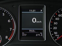 2012款 2.0T DSG 商务版 7座