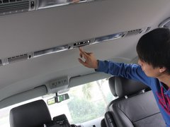 2012款 2.0T DSG 商务版 7座