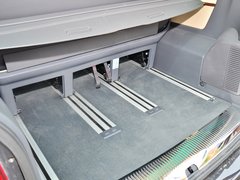 2012款 2.0T DSG 商务版 7座