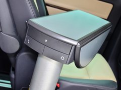 2012款 2.0T DSG 商务版 7座