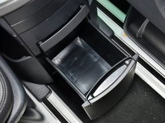 2012款 2.0T DSG 商务版 7座