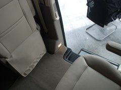 2011款 2.5T 手动 短轴中顶尊杰版