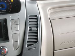 2011款 2.5T 手动 短轴中顶尊杰版