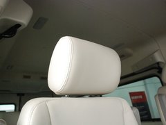 2011款 2.5T 手动 短轴中顶尊杰版