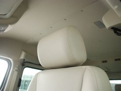 2011款 2.5T 手动 短轴中顶尊杰版