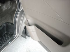 2011款 2.5T 手动 短轴中顶尊杰版