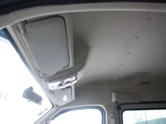 2011款 2.5T 手动 短轴中顶尊杰版