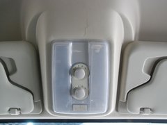 2011款 2.5T 手动 短轴中顶尊杰版