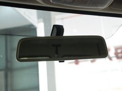 2011款 2.5T 手动 短轴中顶尊杰版