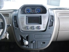 2011款 2.5T 手动 短轴中顶尊杰版