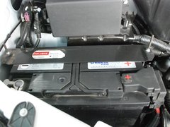 2011款 2.5T 手动 短轴中顶尊杰版