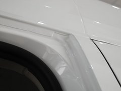 2011款 2.5T 手动 短轴中顶尊杰版