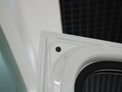 2011款 2.5T 手动 短轴中顶尊杰版