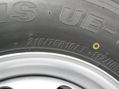 2011款 2.5T 手动 短轴中顶尊杰版