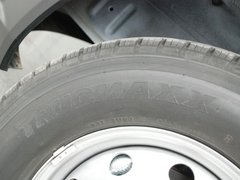 2011款 2.5T 手动 短轴中顶尊杰版