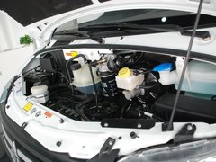 2011款 2.5T 手动 短轴中顶尊杰版