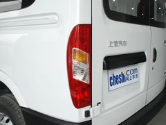 2011款 2.5T 手动 短轴中顶尊杰版