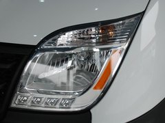 2011款 2.5T 手动 短轴中顶尊杰版