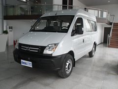 2011款 2.5T 手动 短轴中顶尊杰版