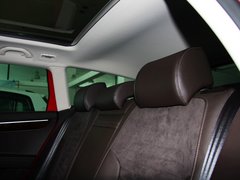 2012款 旅行版 2.0TSI 舒适型