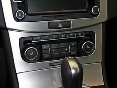 2012款 旅行版 2.0TSI 舒适型