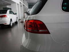 2012款 旅行版 2.0TSI 舒适型