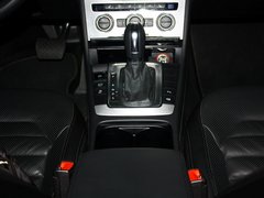 2012款 旅行版 2.0TSI 舒适型