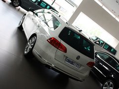 2012款 旅行版 2.0TSI 舒適型