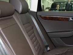 2012款 旅行版 2.0TSI 豪华型