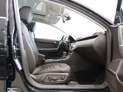 2012款 旅行版 2.0TSI 豪华型