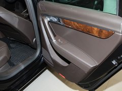 2012款 旅行版 2.0TSI 豪华型
