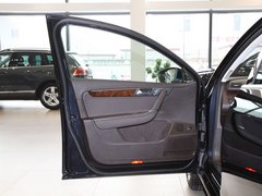 2012款 旅行版 2.0TSI 豪华型