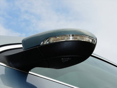 2012款 旅行版 2.0TSI 豪华型