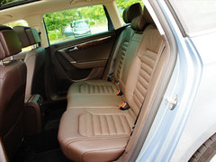 2012款 旅行版 2.0TSI 豪华型