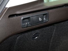 2012款 旅行版 2.0TSI 豪华型