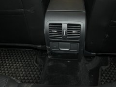 2012款 旅行版 2.0TSI 豪华型