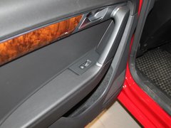 2012款 旅行版 2.0TSI 豪华型