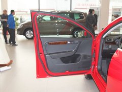 2012款 旅行版 2.0TSI 豪华型