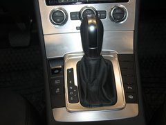 2012款 旅行版 2.0TSI 豪华型