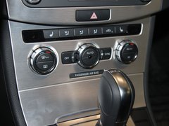 2012款 旅行版 2.0TSI 豪华型