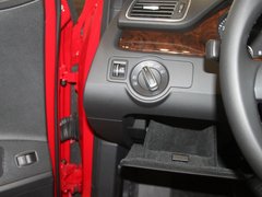 2012款 旅行版 2.0TSI 豪华型
