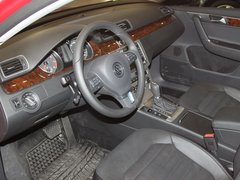 2012款 旅行版 2.0TSI 豪华型