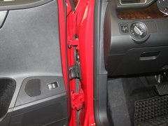 2012款 旅行版 2.0TSI 豪华型