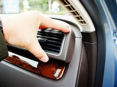 2012款 旅行版 2.0TSI 豪華型