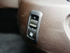 2012款 旅行版 2.0TSI 豪華型