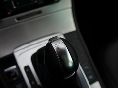 2012款 旅行版 2.0TSI 豪華型