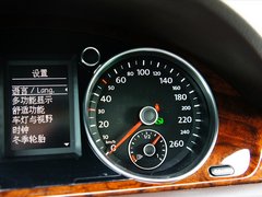 2012款 旅行版 2.0TSI 豪華型