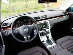 2012款 旅行版 2.0TSI 豪华型