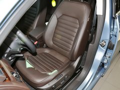 2012款 旅行版 2.0TSI 豪华型
